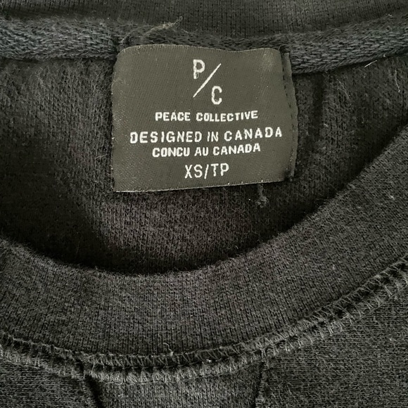 Loved, Peace Collective Black ‘Toronto vs. Everybody’ Crewneck Sweatshirt sizeXS - Picture 5 of 6